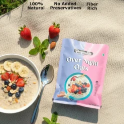 Overnight oats mix with health benefits highlighted – high fiber, protein-rich, and 100% natural